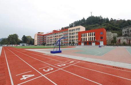 东风23小学